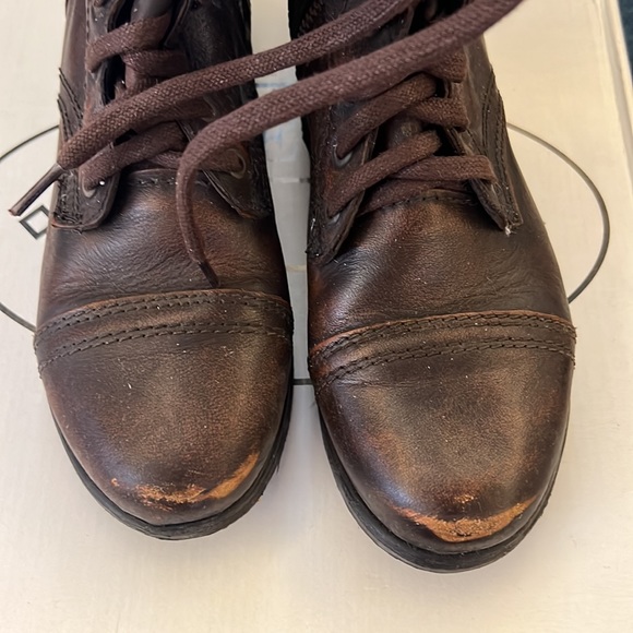 Steve Madden Troopa Ankle Combat Booties in Brown Leather 7 - Picture 4 of 4